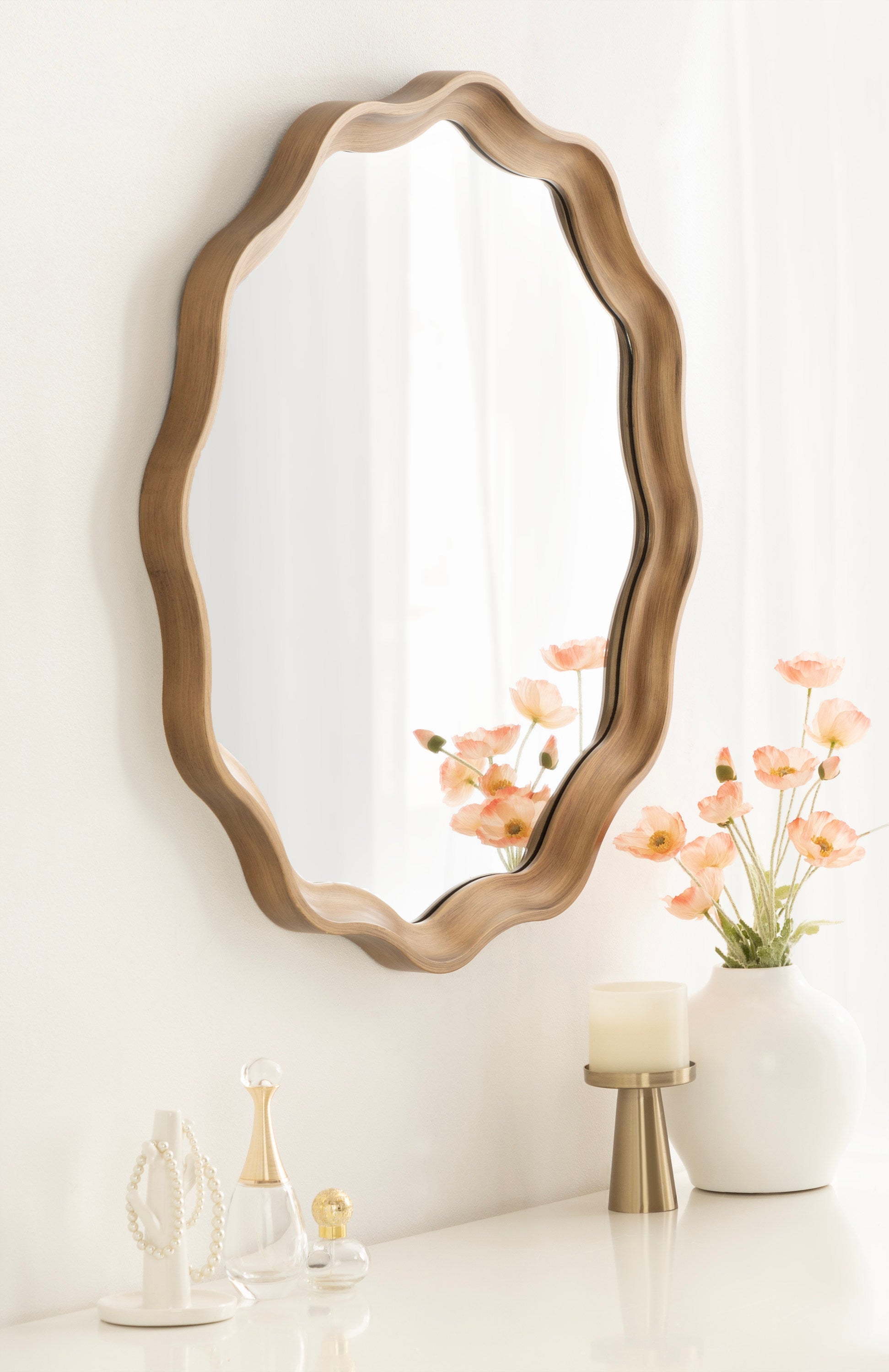 Hatherleigh Round Scallop Mirror